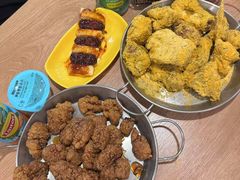 -BHC炸鸡(明洞总店)