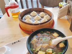 -玖鲜小笼(中山广场店)