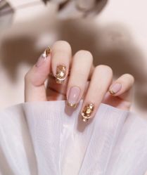 -Pink You美甲洗眉纹绣定制中心