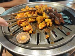 -明洞阿姨·韩式酱蟹烤肉·创意料理(三元桥店)