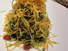 巧拌豆苗-四季民福烤鸭店(王府井灯市口店)