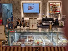 面包甜点陈列柜-VENCHI 闻绮(北京国贸商城店)