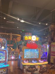 -嗨倍堂超级乐园(江南环球港店)