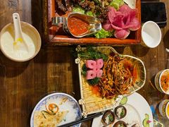 -吉祥圣雪藏餐