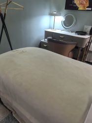 -花隐·美芙炫海菲秀皮肤管理中心