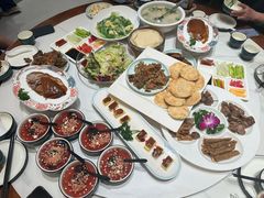 -梅利汴京烤鸭•开封豫菜地标店(东司门店)