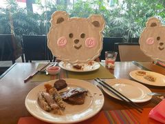 -岷山饭店-芝芝自助餐厅