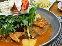-喇喇排骨火锅·传统韩式脊骨汤(望京西园总店)