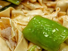 -东北风味思缘食府(对湖路店)