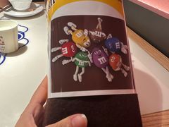 -m豆巧克力世界(上海世茂广场店)
