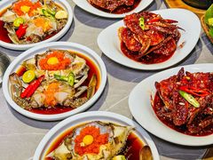 -草家酱蟹炭火烤肉店(珲春南路二店)