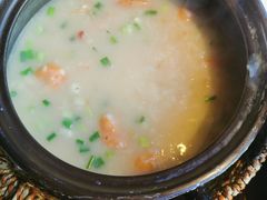 招牌鲜虾粥-颐和•海鲜砂锅粥•啫啫煲(奥林匹克广场店)