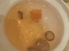 -雍和会海鲜姿造自助(湖东路店)