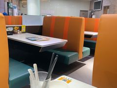 -锦园春香港茶餐厅(西海湾旗舰店)