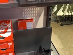 -NIKE上海青浦优选体验店