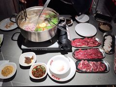 -金龙大四喜牛肉火锅