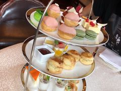 节日限定双人红丝绒下午茶-Salon de Ville浦江汇(上海外滩华尔道夫酒店店)