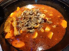 -山河屯铁锅炖(哈西站店)