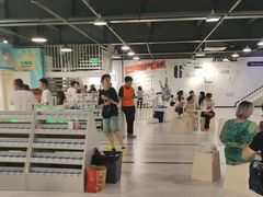 -极限PLAY运动娱乐新世界·团建派对潮玩休闲馆·室内蹦极高空游乐园