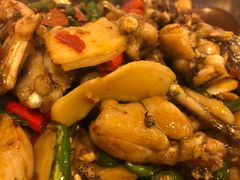 -鸿顺老铁锅美蛙鱼府(解放碑店)