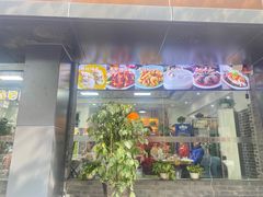 门面-张太婆老妈蹄花川菜馆·中华餐饮老字号(望平街店)