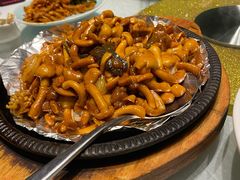 铁板牛柳海中鲜-香融府·烤鸭·家常菜(花乡奥莱店)