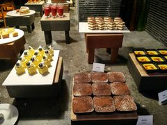 -BLU 全日制餐厅(上海安曼纳卓悦酒店)