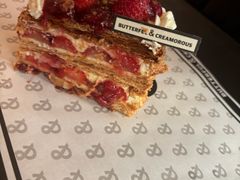 -B&C黄油与面包·THE GARDEN BAKERY概念店(世纪汇店)