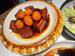 叶氏招牌红烧肉-荷塘秋月·本帮江浙菜(国权路店)