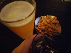 -Mx.cocktail bar