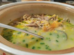 白果炖鸡汤-刘土鸡家常菜