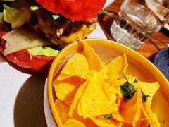 红丝绒牛肉汉堡-COMMUNE幻师(花园道店)