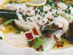 -绿草地·湘菜(7mall店)