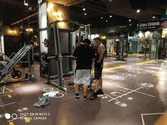 -VLines耀能运动24小时·月付制健身(京广桥店)