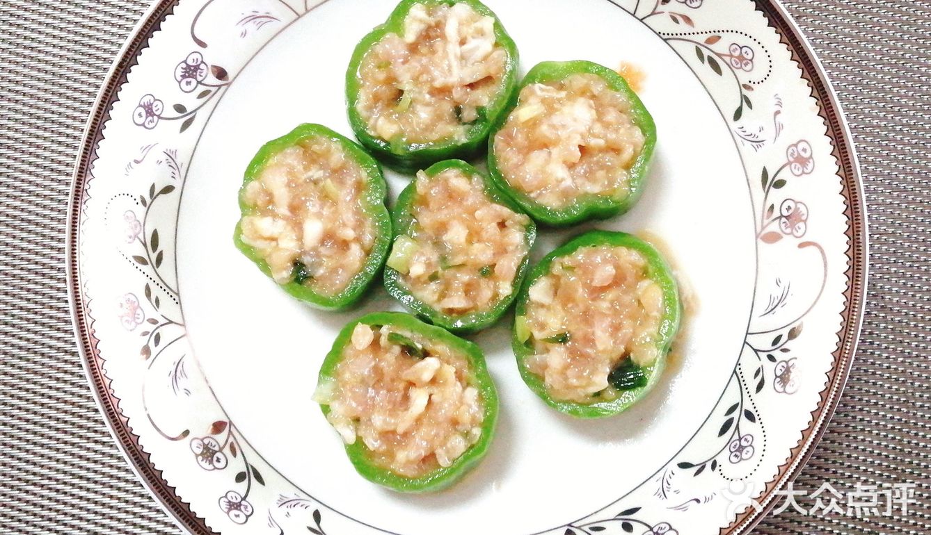 美味不可多得007家的胡萝卜鲜肉圈