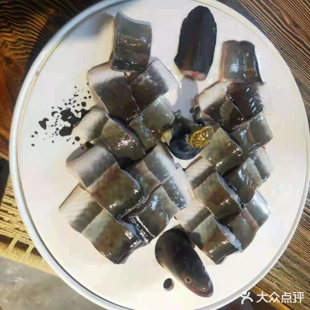 鳗鱼吃到饱