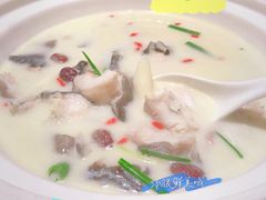 -老阿爸鲜鱼土菜(昆山花桥店)