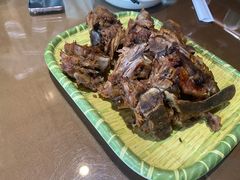 -东口码头·烧鸽子·鱼头泡饼·地方菜(金鹰悦城店)