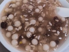 -芳婆糕团店(王府大街店)
