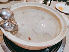 招牌胡椒猪肚鸡-鼎尊锅物料理(五角场店)