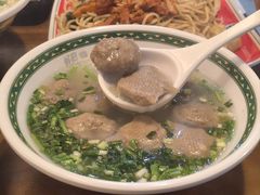 牛肉饼汤-明叔捞面