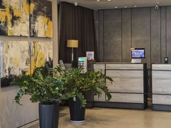 -如家精选酒店(苏州火车站万达广场地铁站店)