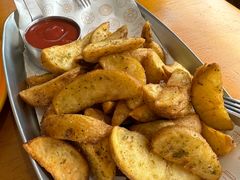 -Catch Bagel(芳草地店)