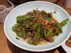 -聚鑫朋酸菜肥肠(文艺路口店)