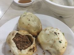 -老西白点心店
