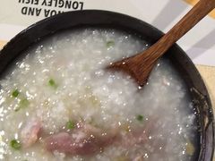 皮蛋瘦肉粥-来龙里 精致 东南亚餐室(万象城店)