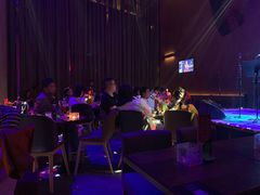 -TZ House音乐现场(来福士中心店)