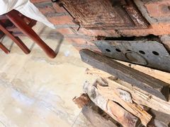 -粘豆包柴火铁锅炖