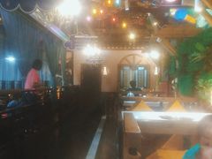 大堂-牛员外鲜切牛肉火锅