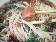 -越洋肖氏老米线(杨家坪店)